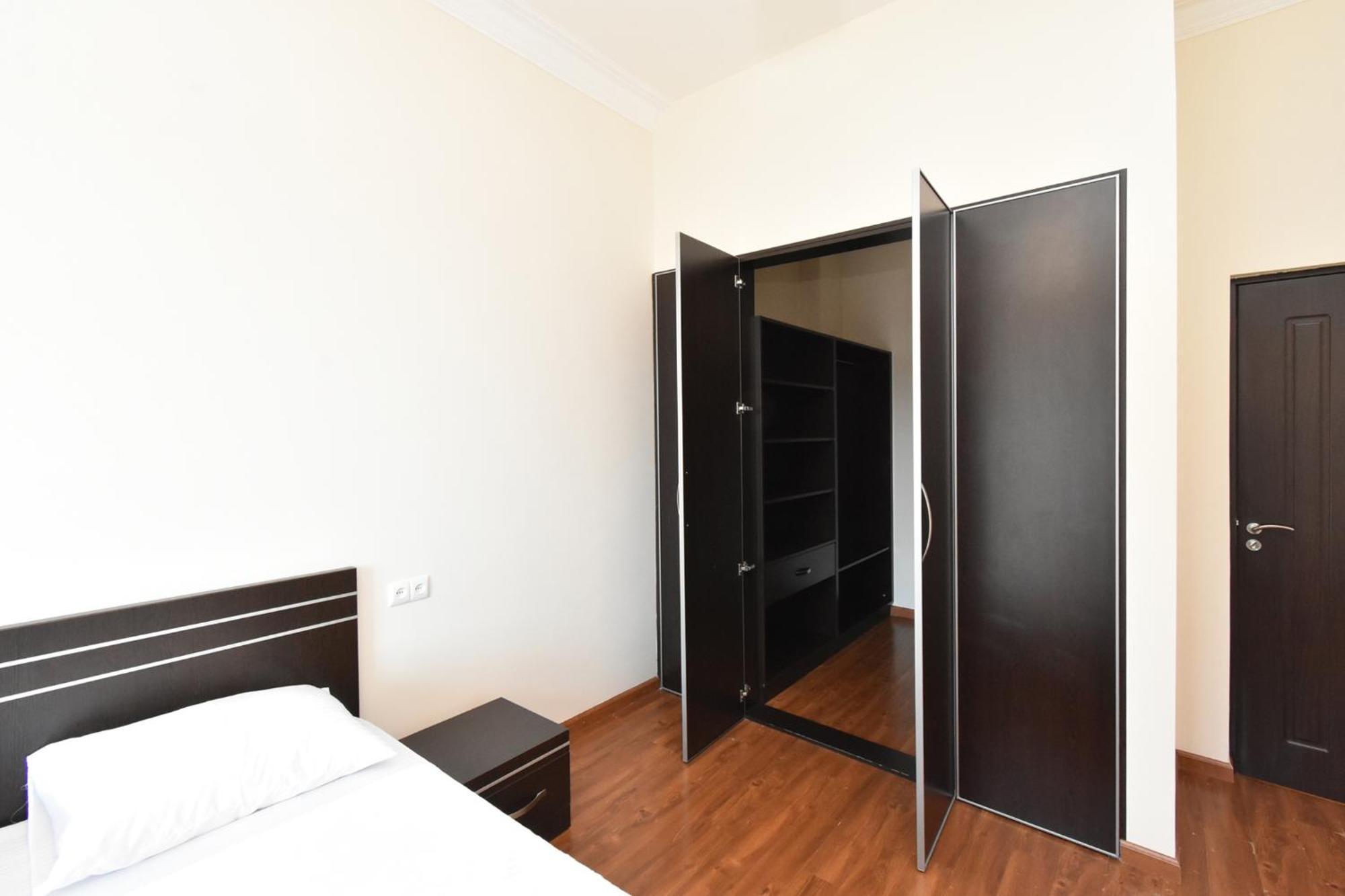 Aram Street, 3 Bedrooms Grand And Sunny Apartment Di64 Yerevan Exterior photo